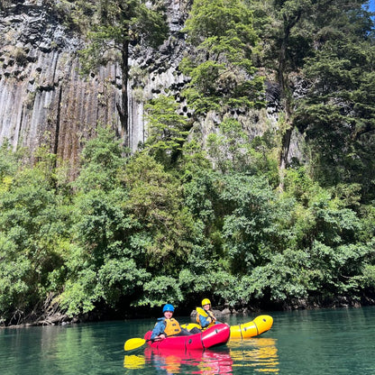 PACKRAFTING Tour en el Río Petrohue